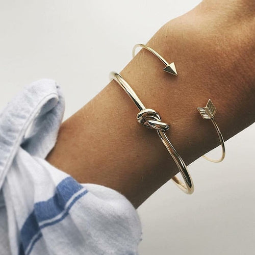 Load image into Gallery viewer, Women&#39;s Arrow Knotted Bracelet - buyzen
