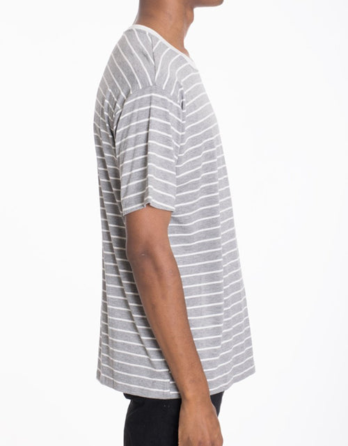 Load image into Gallery viewer, COTTON STRIPED TEE - buyzen
